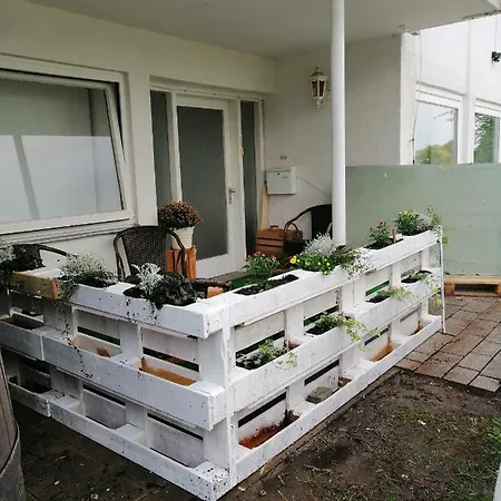 Froschkoenig Im Schlossgarten Appartement Gladenbach