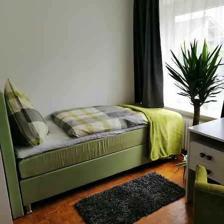 Froschkoenig Im Schlossgarten Appartement